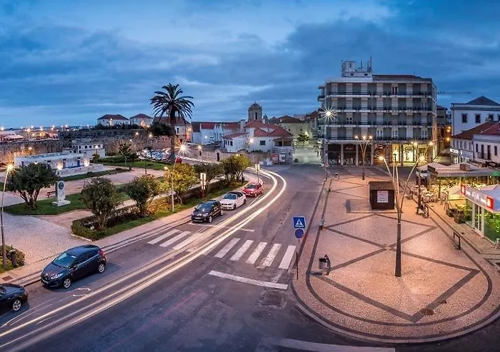 Residencia Aviz *